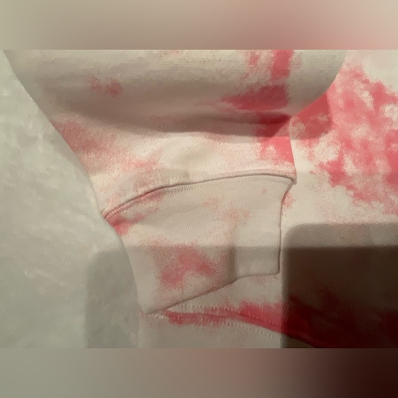 SpongeBob SquarePants Juniors Pink Cloud Tie-Dyed Cropped Sweatshirt Size Large - Picture 7 of 15